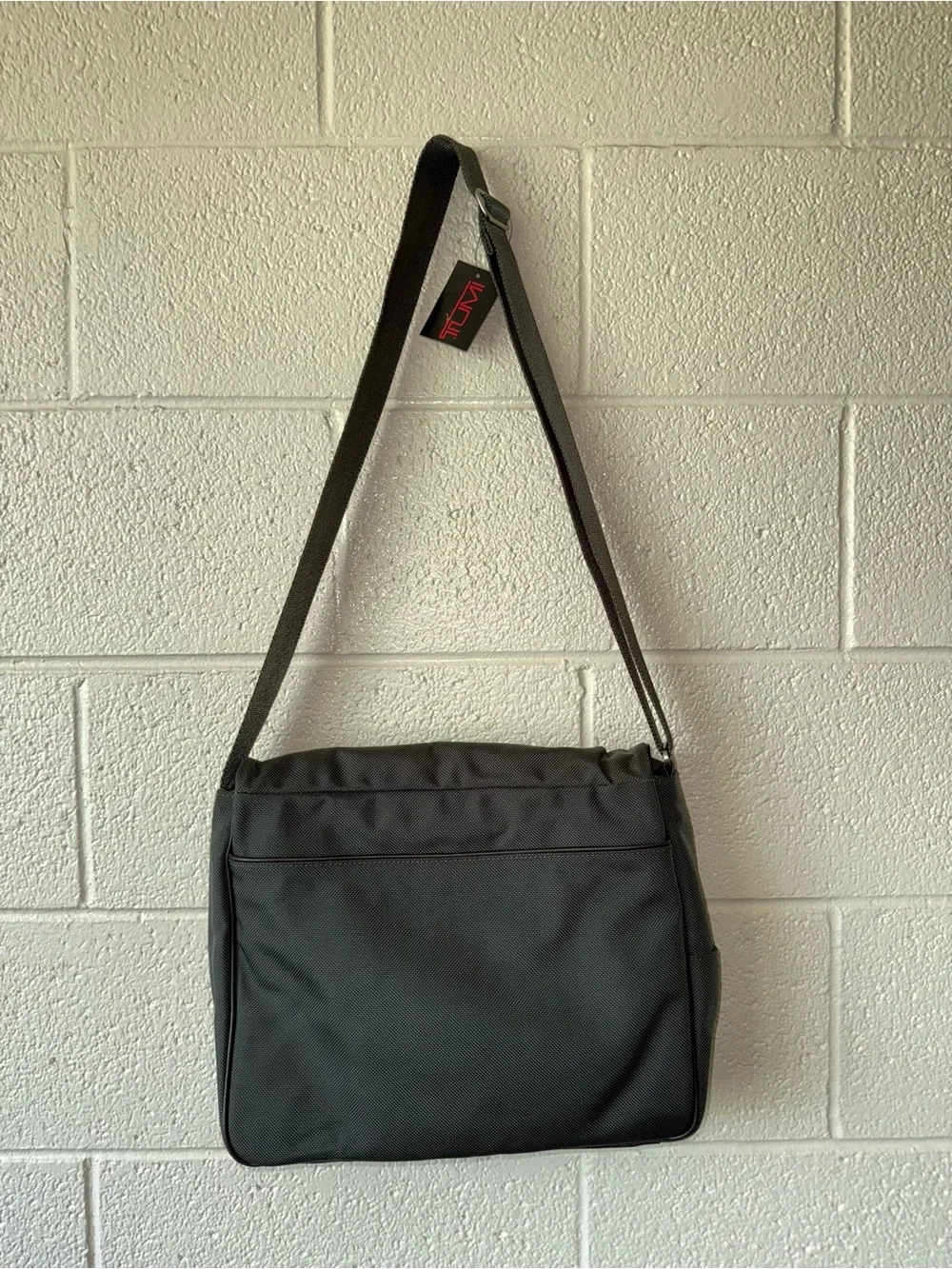 Tumi Messenger Tech Bag Ballistic Nylon Leather Trim Green Unisex NWT